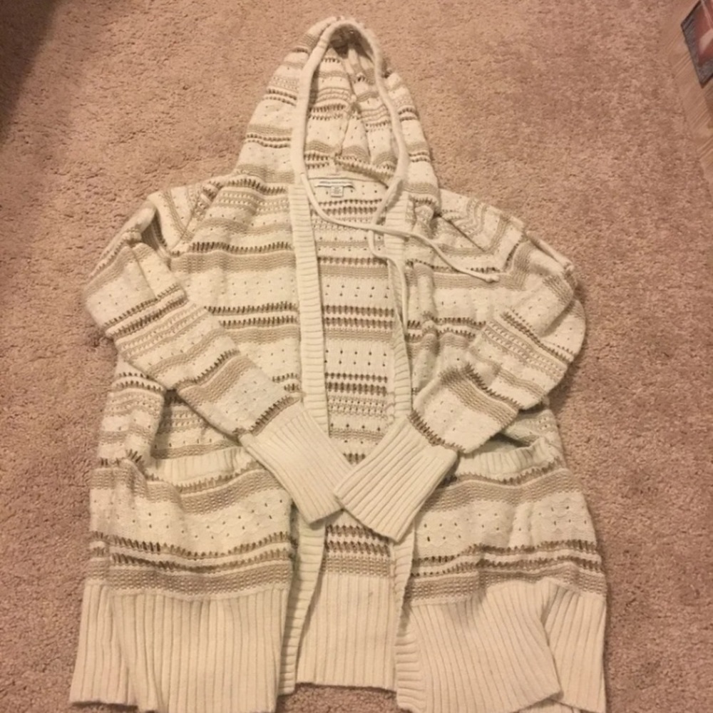 American Eagle hooded cardigan